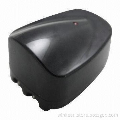 USB Port Wall Charger for iPhone 5, with Foldable The US Plug and 5V/1,000mA Output